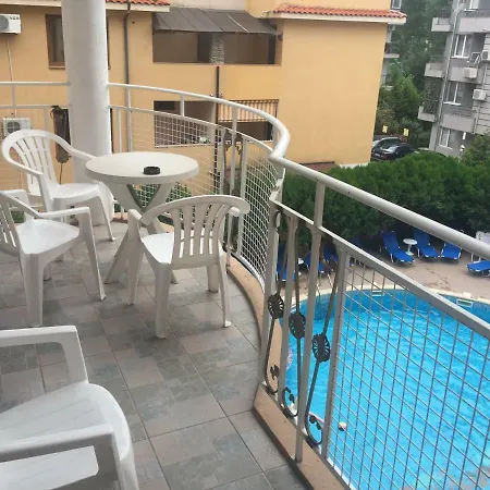 Bratanov Bahami Apartment *