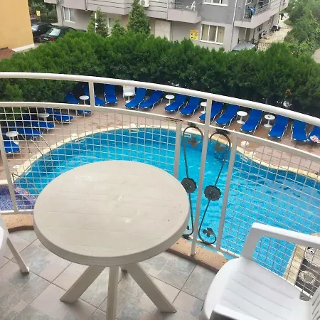 Bratanov Bahami Apartment *